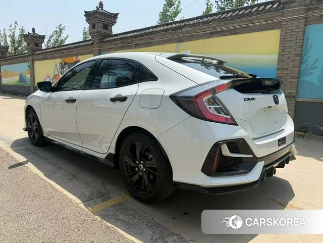Honda Civic 2022 Белый из Китая, фото 6