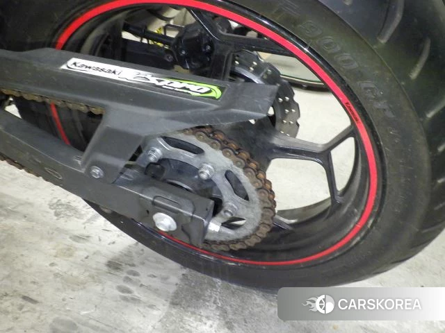 Kawasaki NINJA 250 id 3947292 из Японии 30