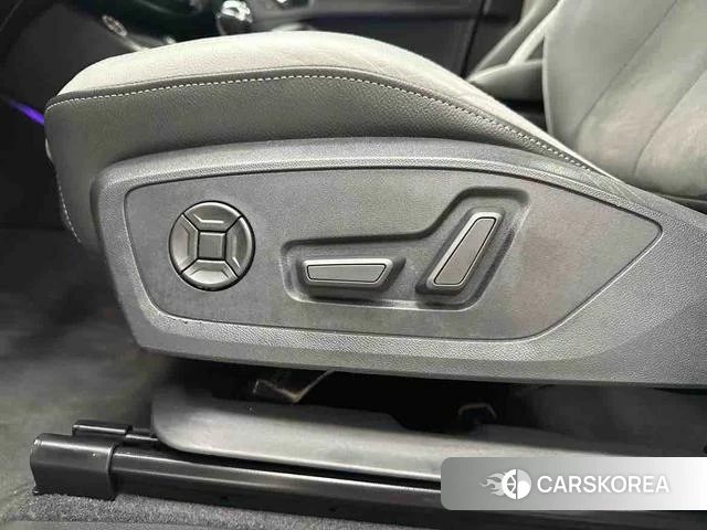 Audi Q3 id 4333768 из Китая 17