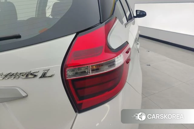 Toyota YARIS L Zhixuan id 3810372 из Китая 13