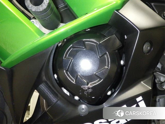 Проданный Kawasaki NINJA 1000 ABS id 4199680 из Японии, фото 30
