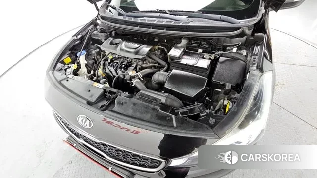 Kia The New K3 id 3588662 из Кореи 16