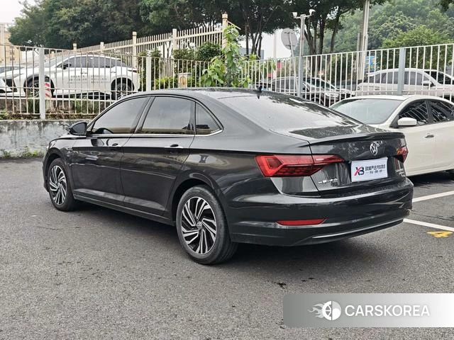 Volkswagen Sagitar id 4279310 из Китая 14