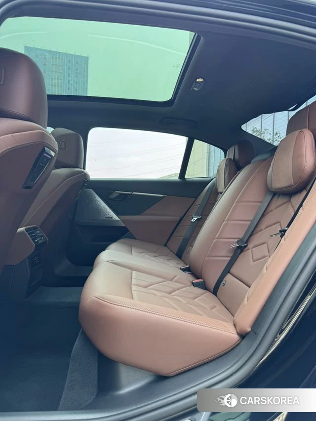 BMW 5 series id 4277866 из Китая 15