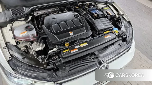 Volkswagen Golf 8th Generation id 3670903 из Кореи 16