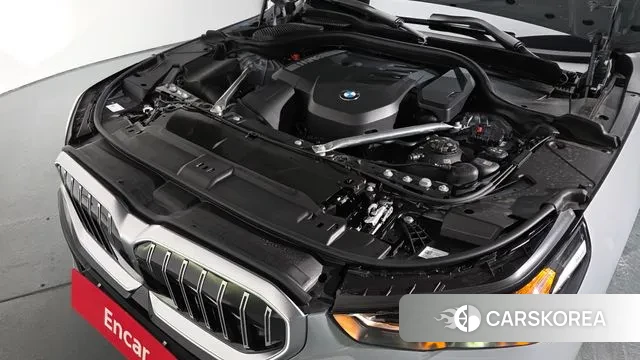 BMW 5 Series (G60) id 3471833 из Кореи 17