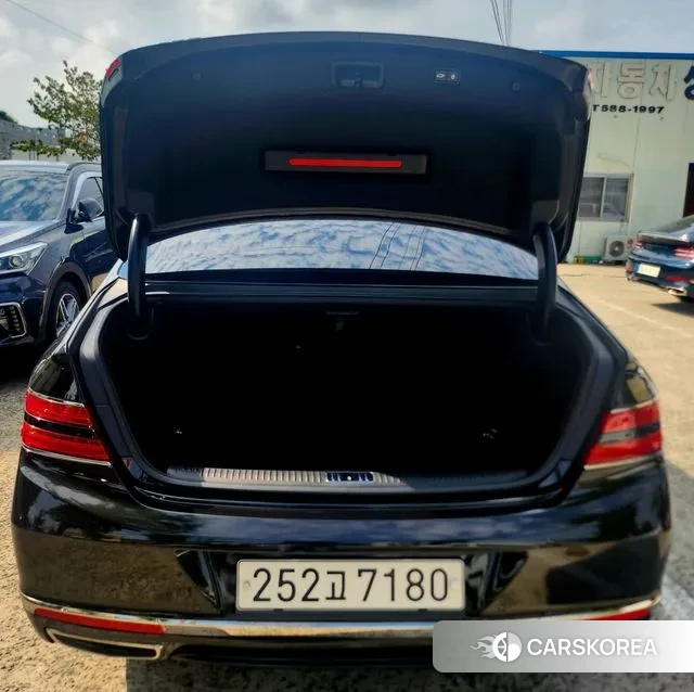 Genesis G90 id 3090610 из Кореи 15