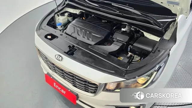 Kia The New Carnival id 3672805 из Кореи 16