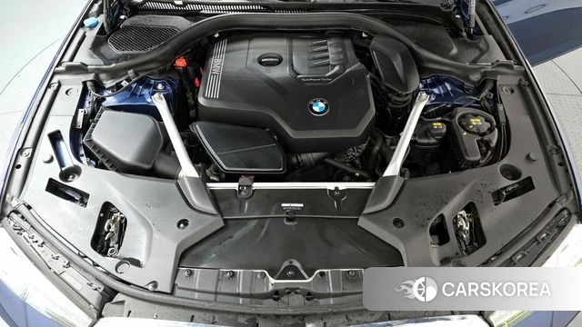 BMW 5 Series (G30) id 4309923 из Кореи 33