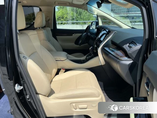Toyota Elfa id 4275921 из Китая 14