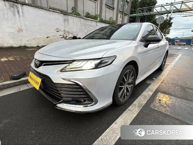 Toyota Camry 2022 Белый из Китая, фото 6