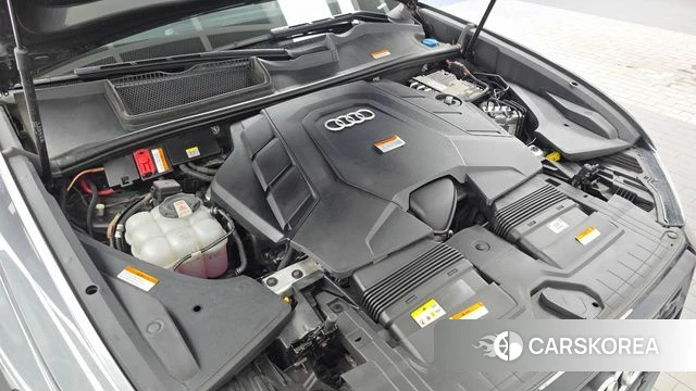 Audi Q8 (4M) id 4774914 из Кореи 30