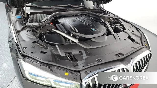 BMW 7 Series (G11) id 3484351 из Кореи 16