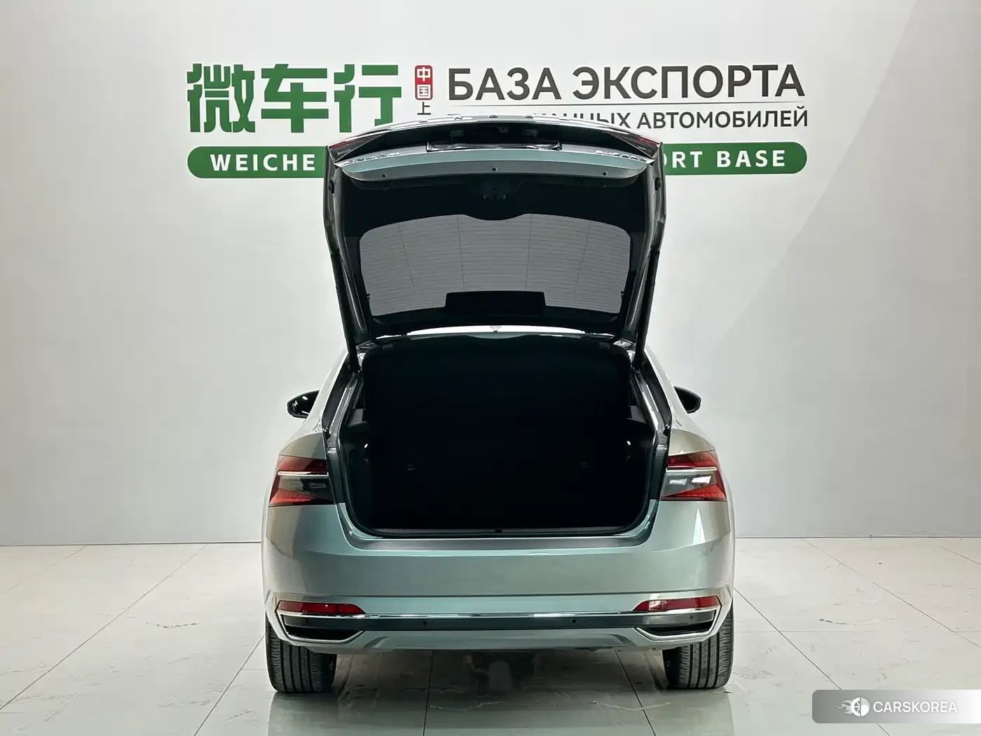 Skoda Superb id 4644512 из Китая 21