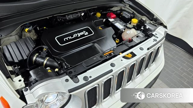 Jeep Renegade id 4345476 из Кореи 28
