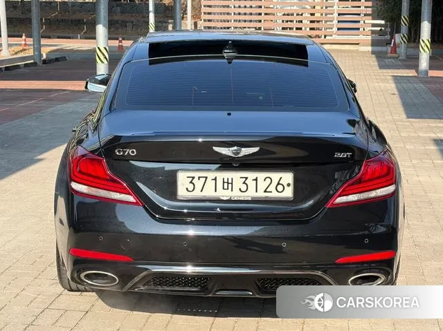 Genesis G70 id 3525829 из Кореи 16