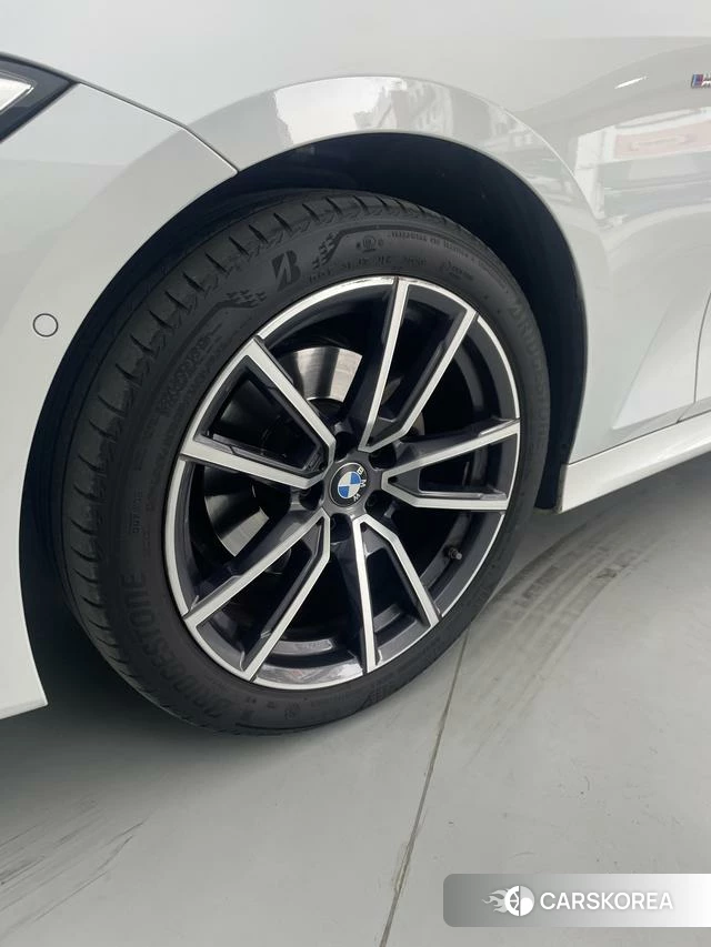 BMW 3 series id 4264939 из Китая 27
