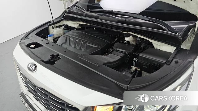 Kia The New Carnival id 3924808 из Кореи 16