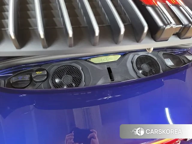 Porsche 911(992) id 3538658 из Кореи 16