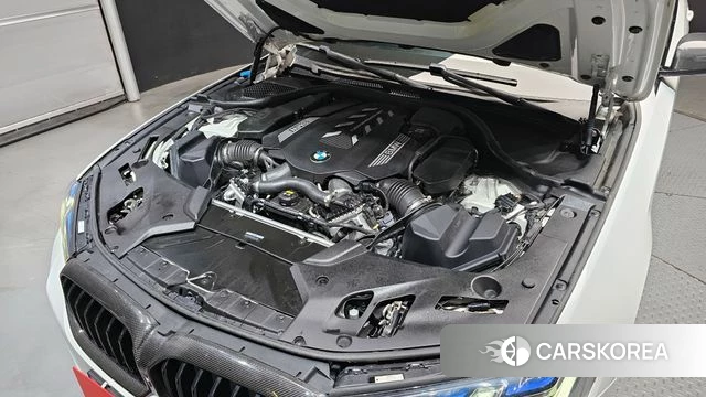 BMW 5 Series (G30) id 3877652 из Кореи 16