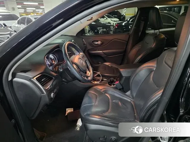 Jeep Cherokee (KL) id 3425510 из Кореи 11