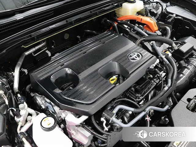 Toyota Crown Crossover id 4617430 из Кореи 16