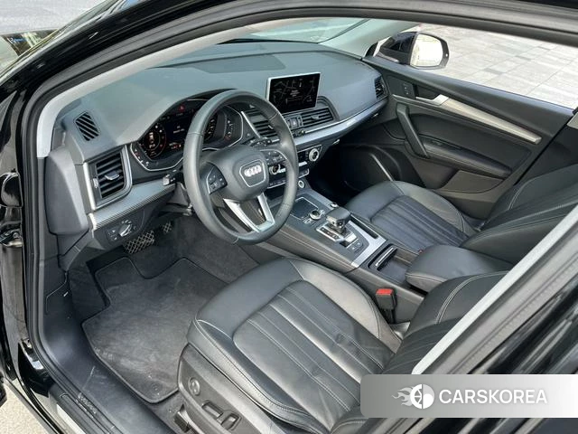 Audi Q5L id 4290546 из Китая 15
