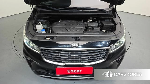 Kia The New Carnival id 4563029 из Кореи 16