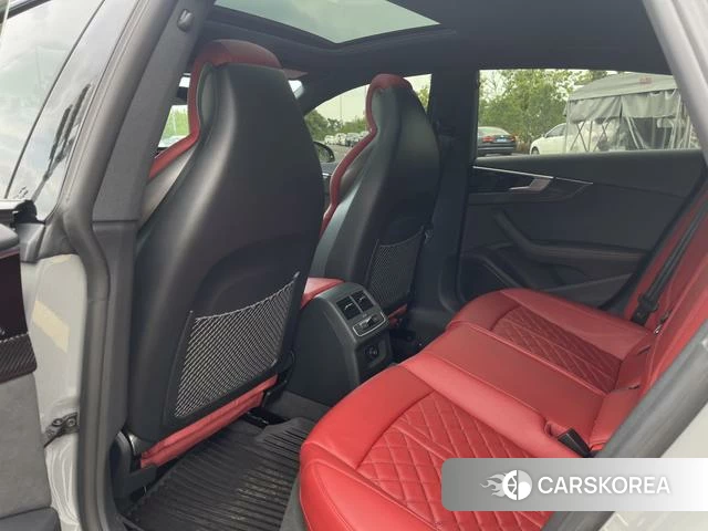 Audi S5 id 4335021 из Китая 19