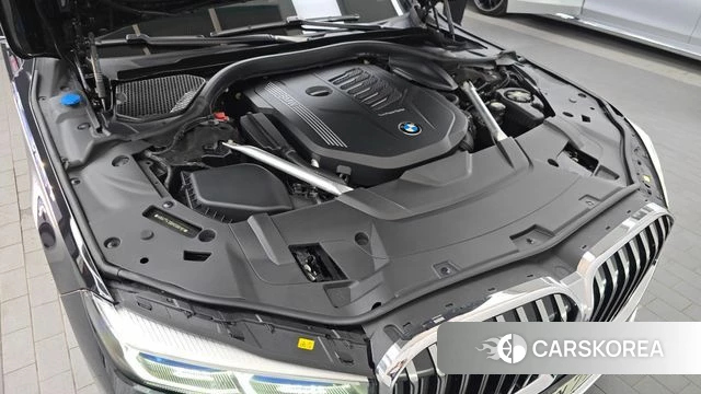 BMW 7 Series (G11) id 4519072 из Кореи 28
