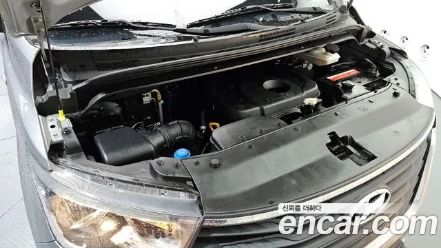 Hyundai The New Grand Starex id 2932658 из Кореи 16