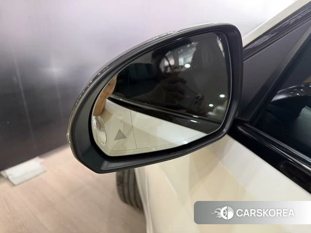 Mercedes-Benz Class C id 4348271 из Китая 17