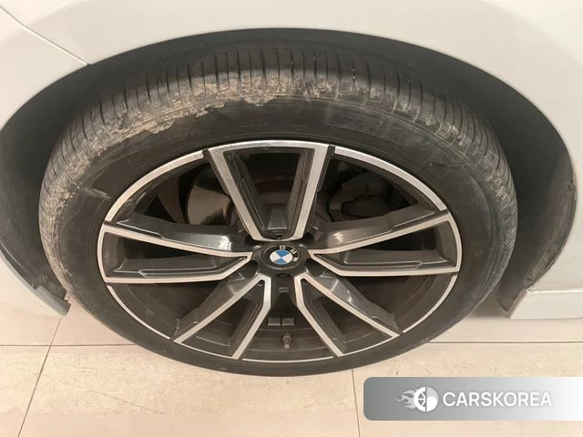 BMW 3 series id 4374422 из Китая 11