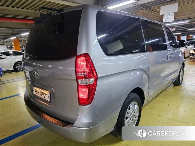 Hyundai The New Grand Starex id 3396787 из Кореи 16