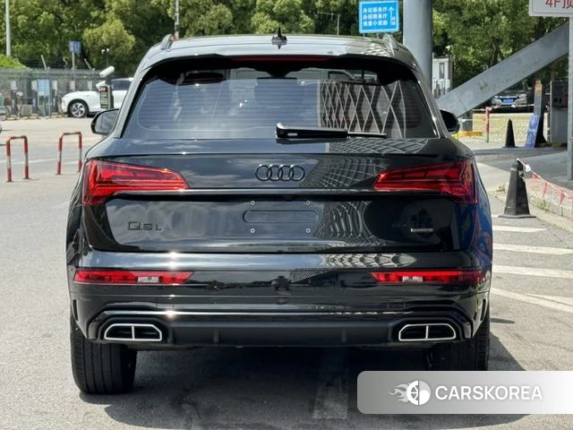 Audi Q5L id 4329202 из Китая 12