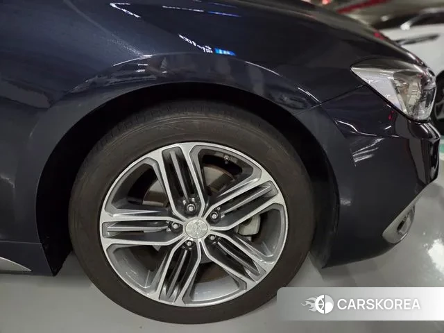 Hyundai Grandeur IG id 3000518 из Кореи 14