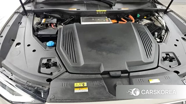 Audi e-Tron id 3712231 из Кореи 16