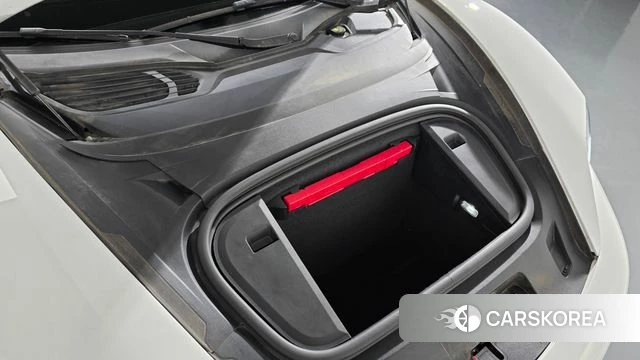 Porsche Taycan id 4230867 из Кореи 31