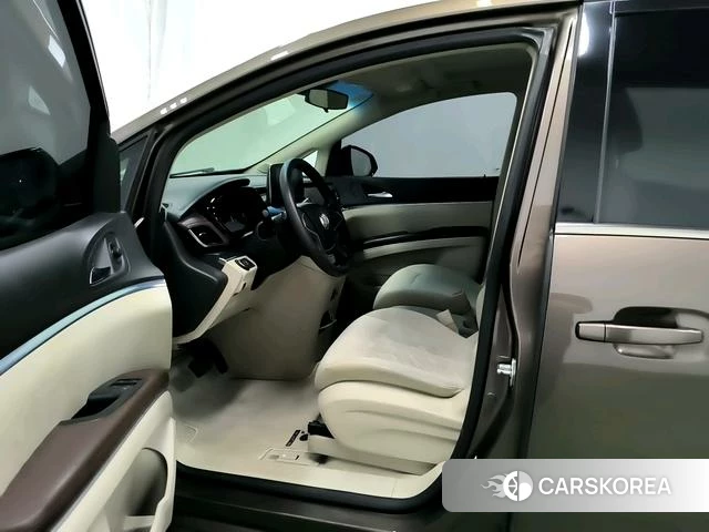 Buick GL8 id 4219713 из Китая 16