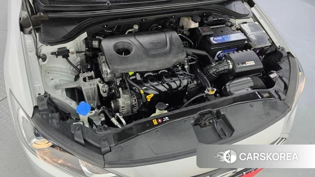 Hyundai Avante AD id 4944260 из Кореи 16