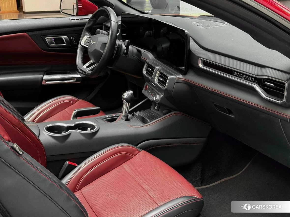 Ford Mustang 2024 Красный из Китая, фото 6