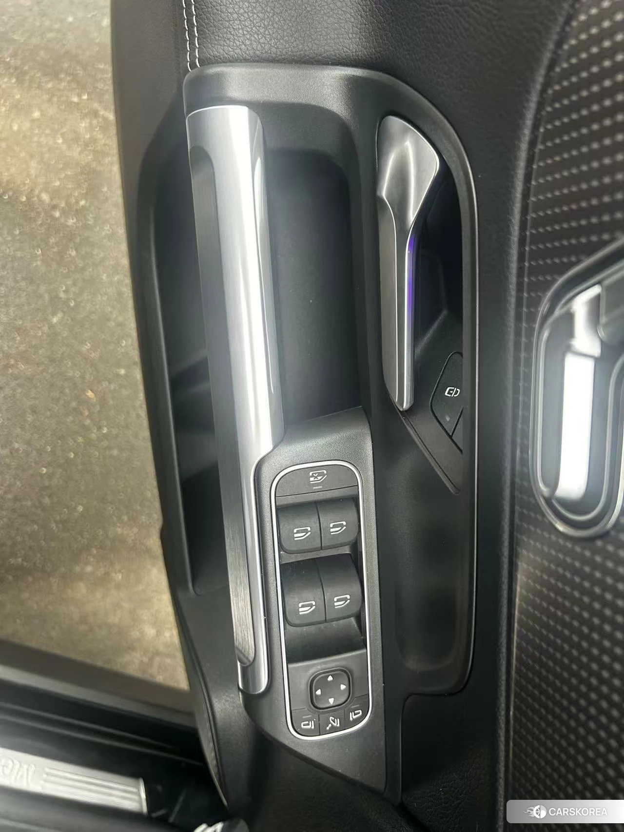 Mercedes-Benz GLB id 4492959 из Китая 14