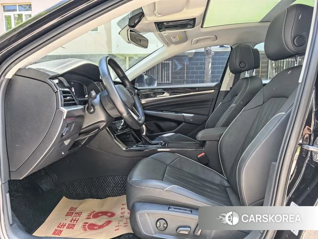 Volkswagen Passat 2022 Черный из Китая, фото 6