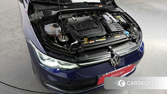 Volkswagen Golf 8th Generation id 3851980 из Кореи 16