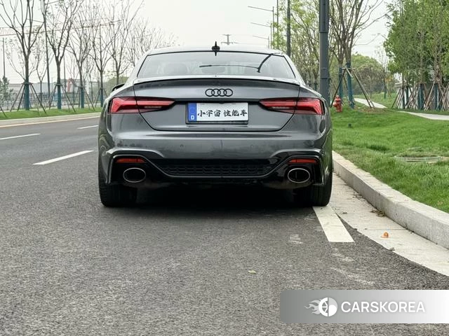 Audi RS 5 2021 Темно-серый из Китая, фото 6