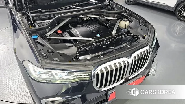 BMW X7 (G07) id 3508559 из Кореи 16