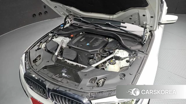 BMW 5 Series (G30) id 4574485 из Кореи 29