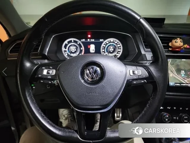 Volkswagen Tiguan second Generation 2018 Белый из Кореи, фото 6