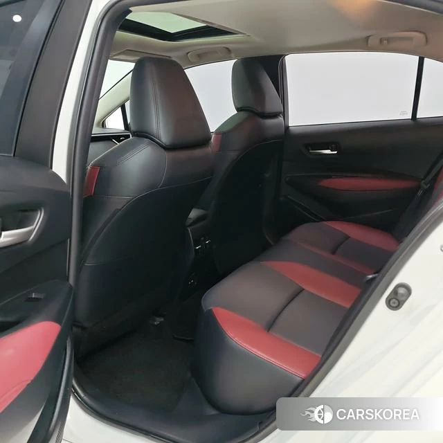 Toyota Corolla id 4359331 из Китая 12