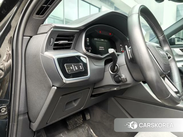 Audi A6L id 3939247 из Китая 15